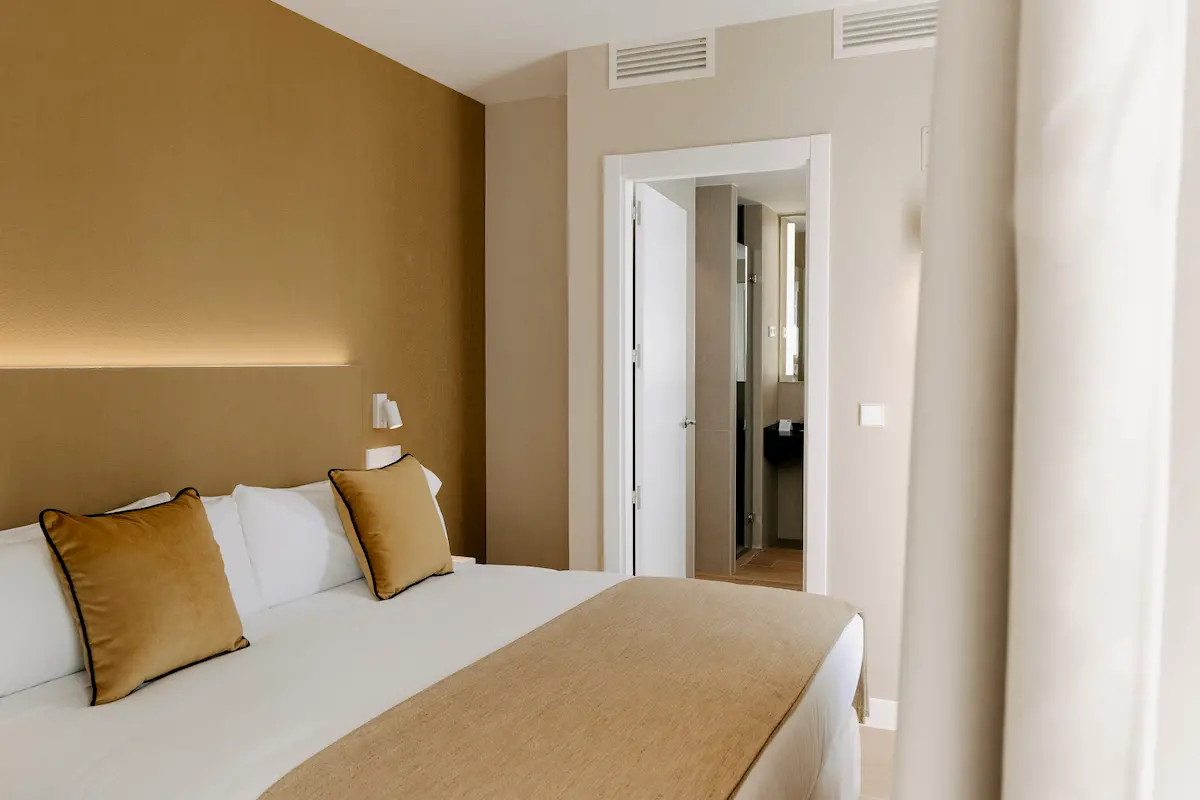 0076__PAX_Atocha_0107